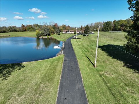 3163 County Route 121 Seneca Falls NY 13148