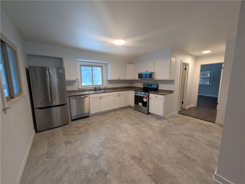 Tiny photo for 330 West Avenue, Horseheads, NY 14845 (MLS # R1655552)