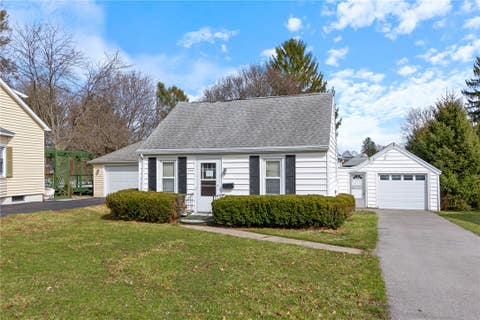 Photo for 124 Peirson Avenue