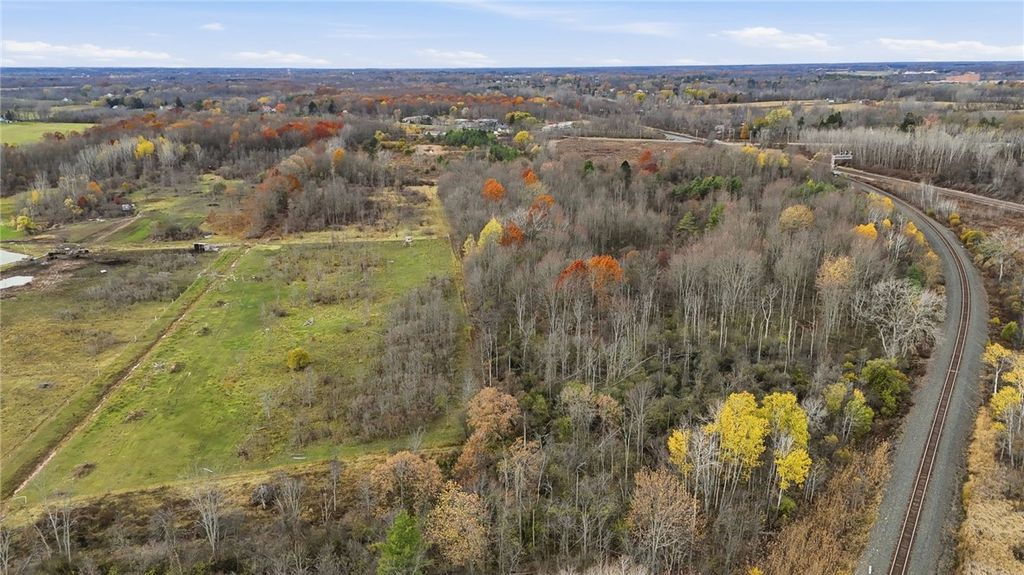 Photo of 490 Attridge Road, Chili, NY 14428 (MLS # R1678103)
