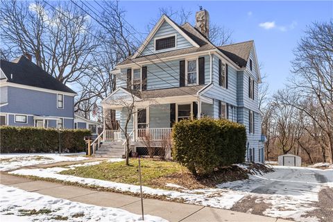 Multifamily For Sale - 20 Prospect Street<br/> Geneseo, NY 14454