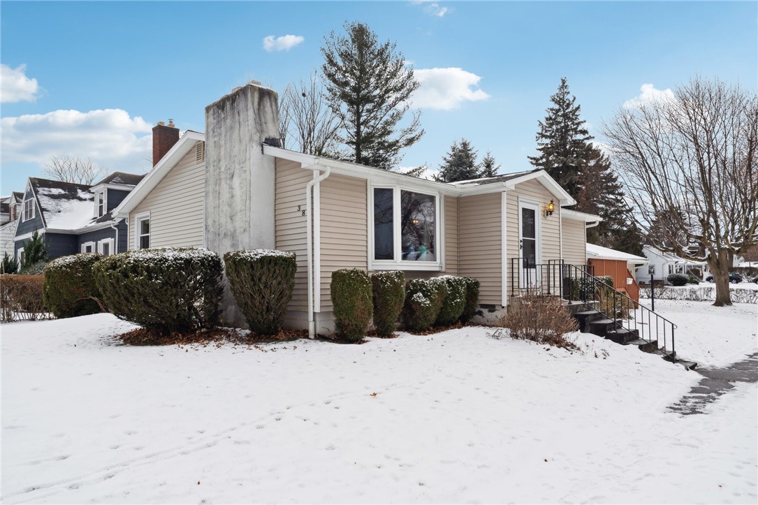 381 Washington Avenue, Irondequoit, New York image 3