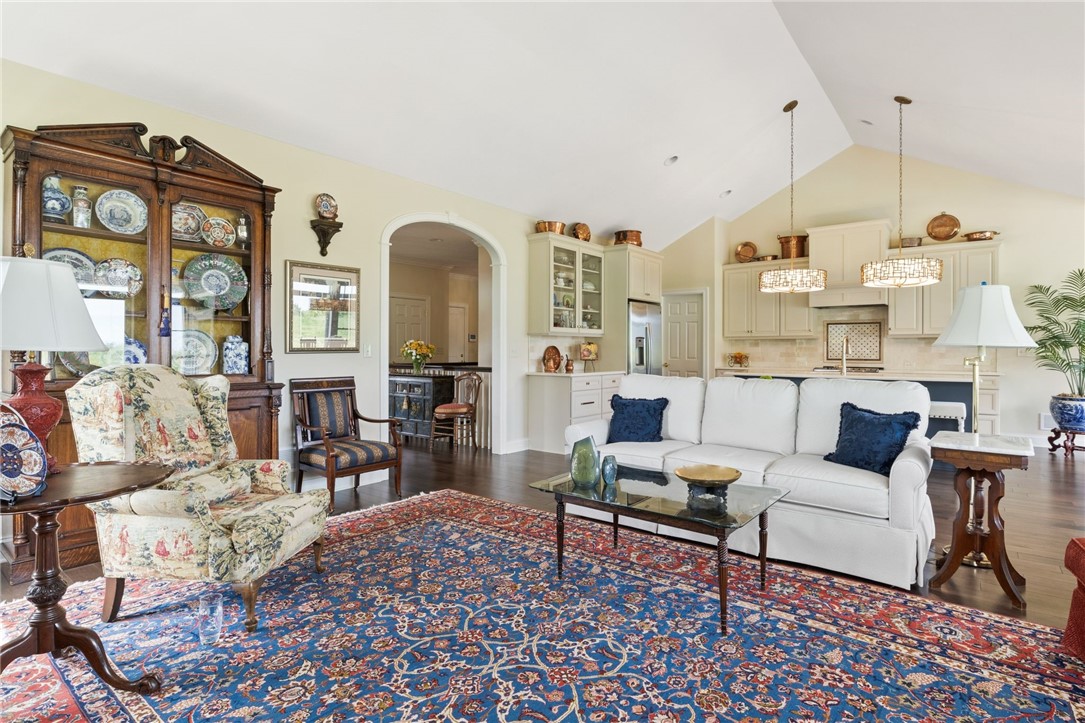 36 Skylight Trail, Pittsford, New York image 8