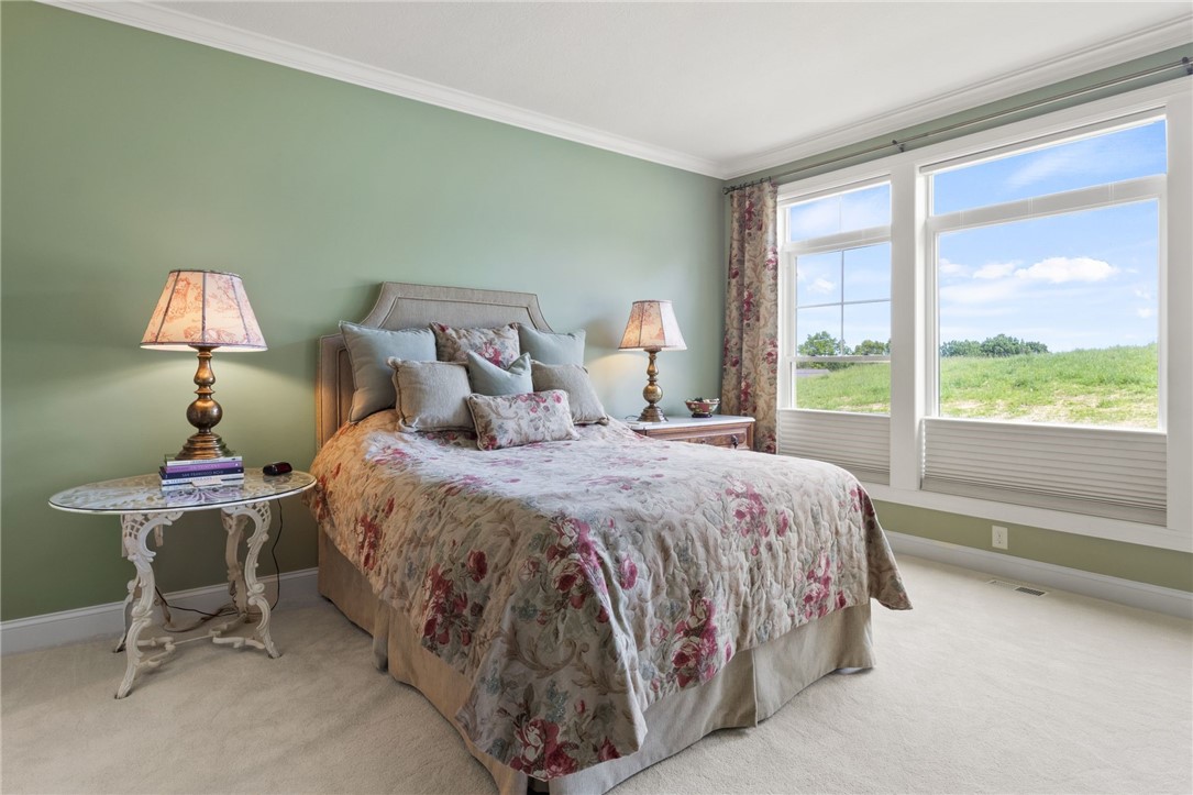 36 Skylight Trail, Pittsford, New York image 16