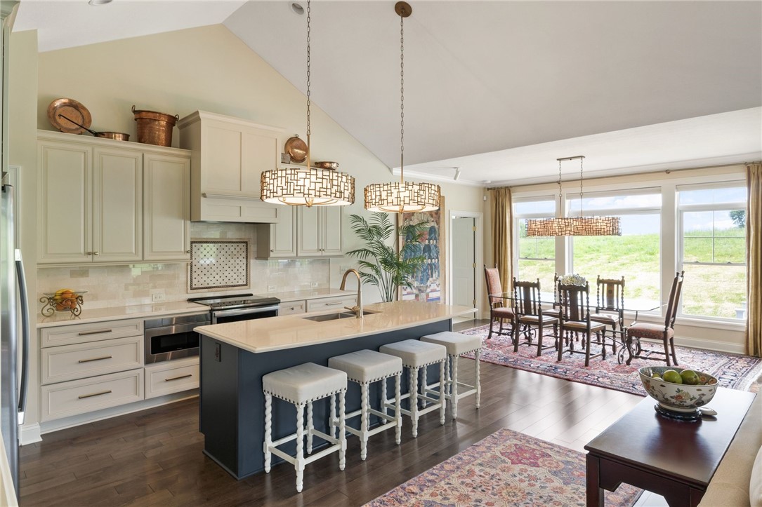 36 Skylight Trail, Pittsford, New York image 9