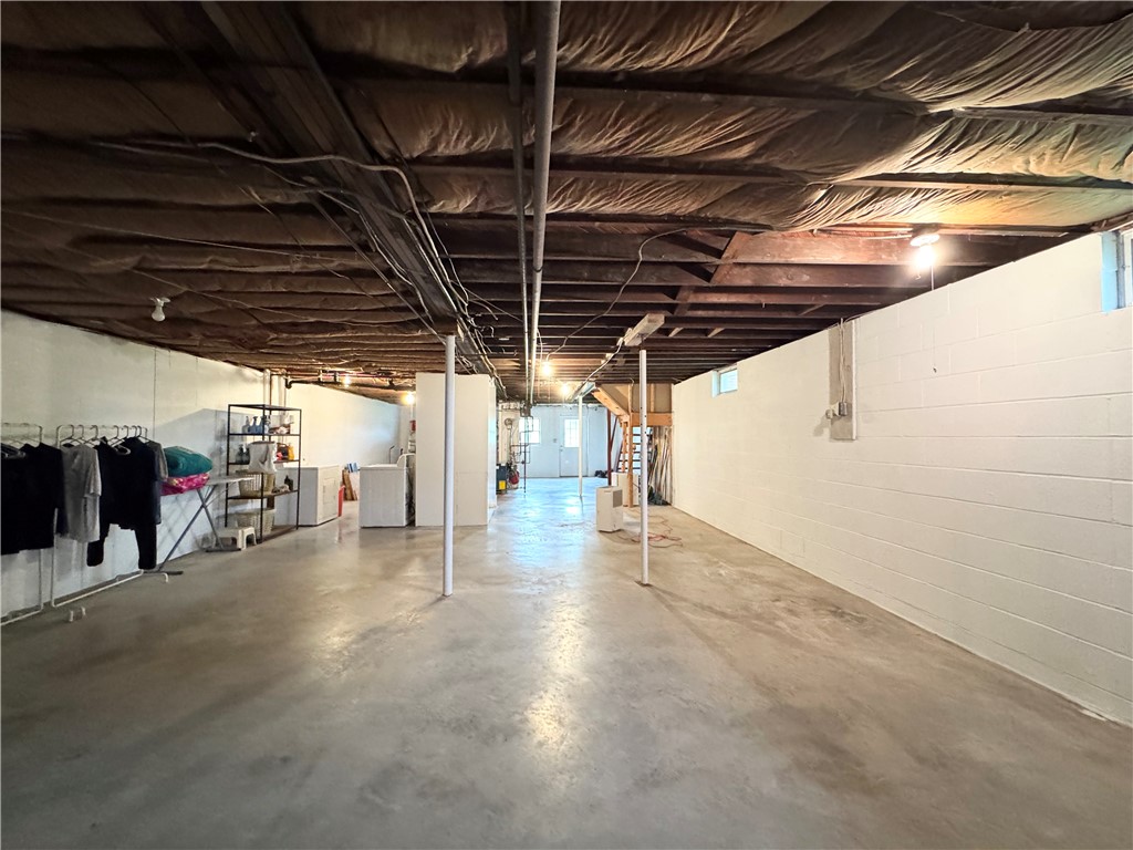 2 Bowen Street, Auburn, New York image 30