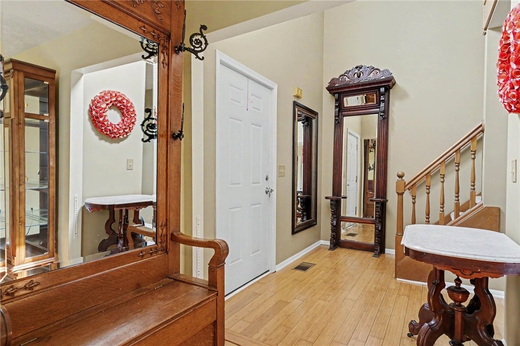 Photo of 61 Winchester Drive, Perinton, NY 14450 (MLS # R1701986)