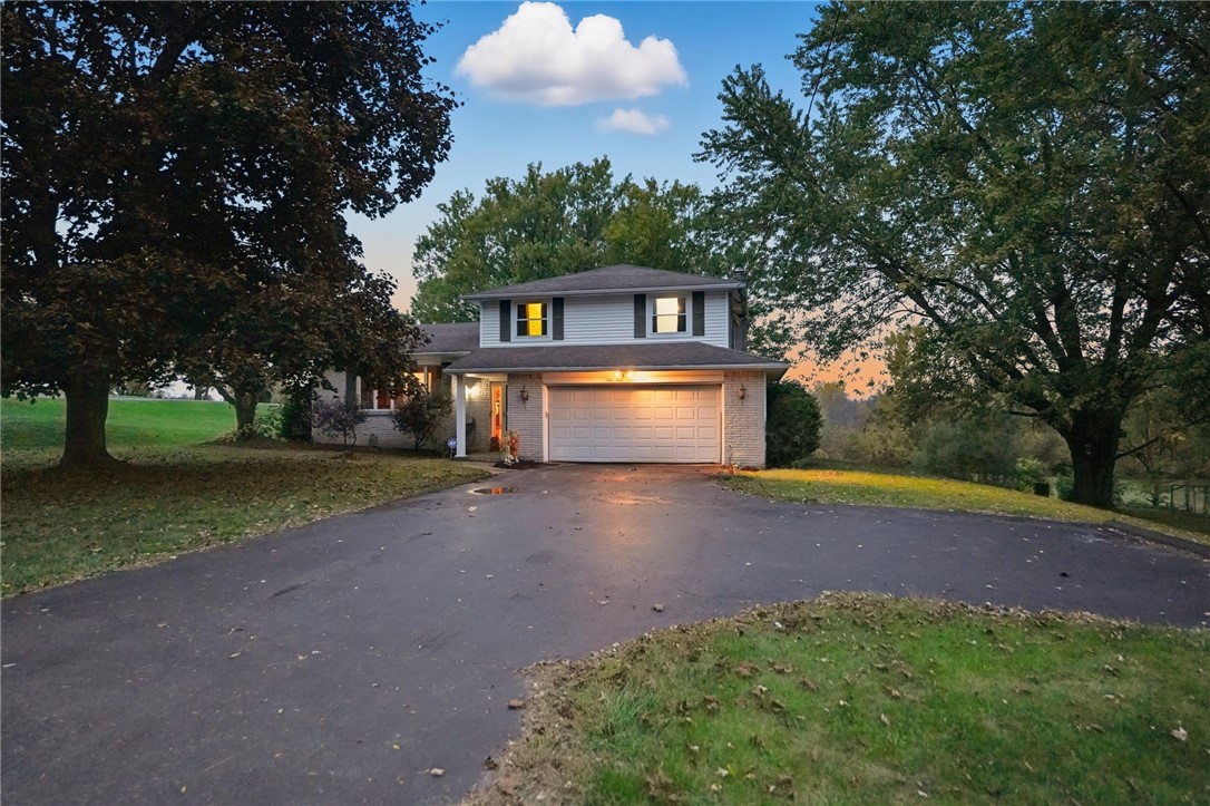 Lockport Town, New York 14094, United States, 3 Bedrooms Bedrooms, ,3 BathroomsBathrooms,Residential,Active,229281