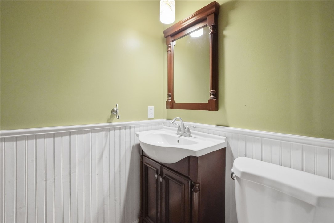 Lockport Town, New York 14094, United States, 3 Bedrooms Bedrooms, ,3 BathroomsBathrooms,Residential,Active,229281