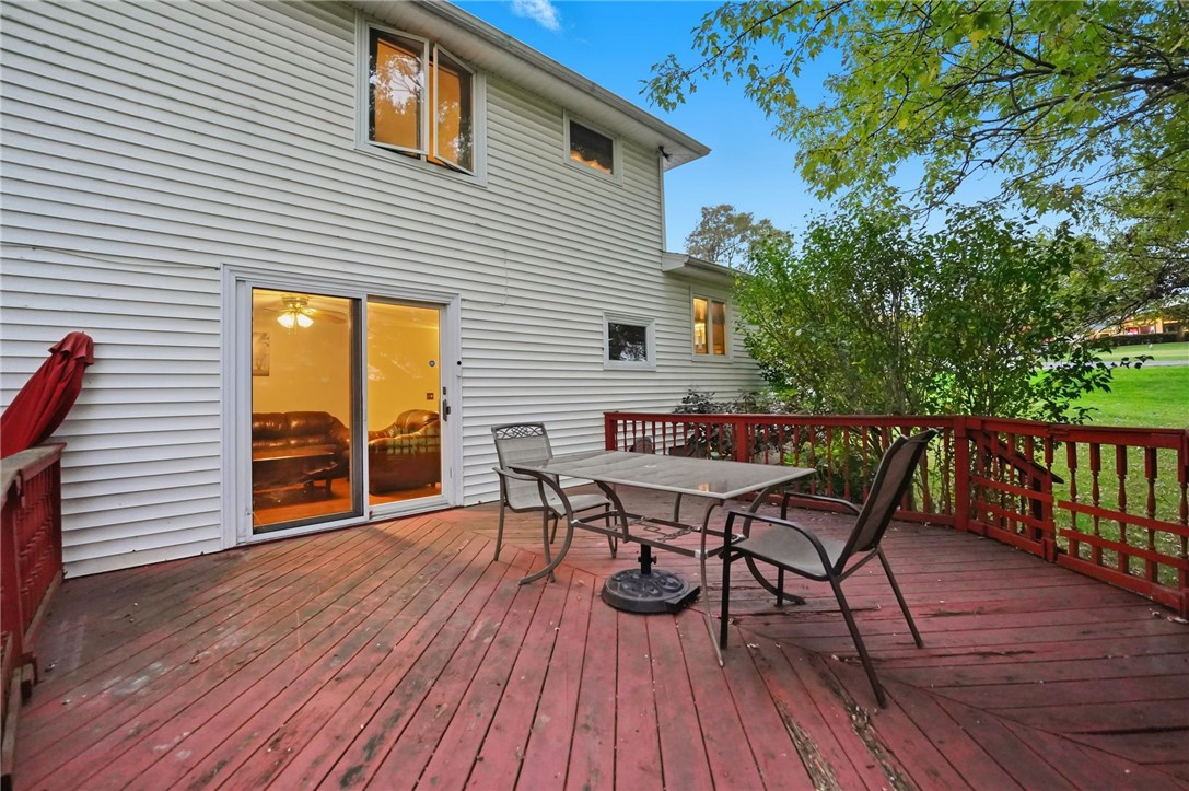 Lockport Town, New York 14094, United States, 3 Bedrooms Bedrooms, ,3 BathroomsBathrooms,Residential,Active,229281