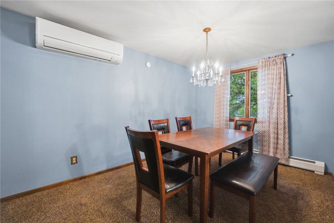 Lockport Town, New York 14094, United States, 3 Bedrooms Bedrooms, ,3 BathroomsBathrooms,Residential,Active,229281