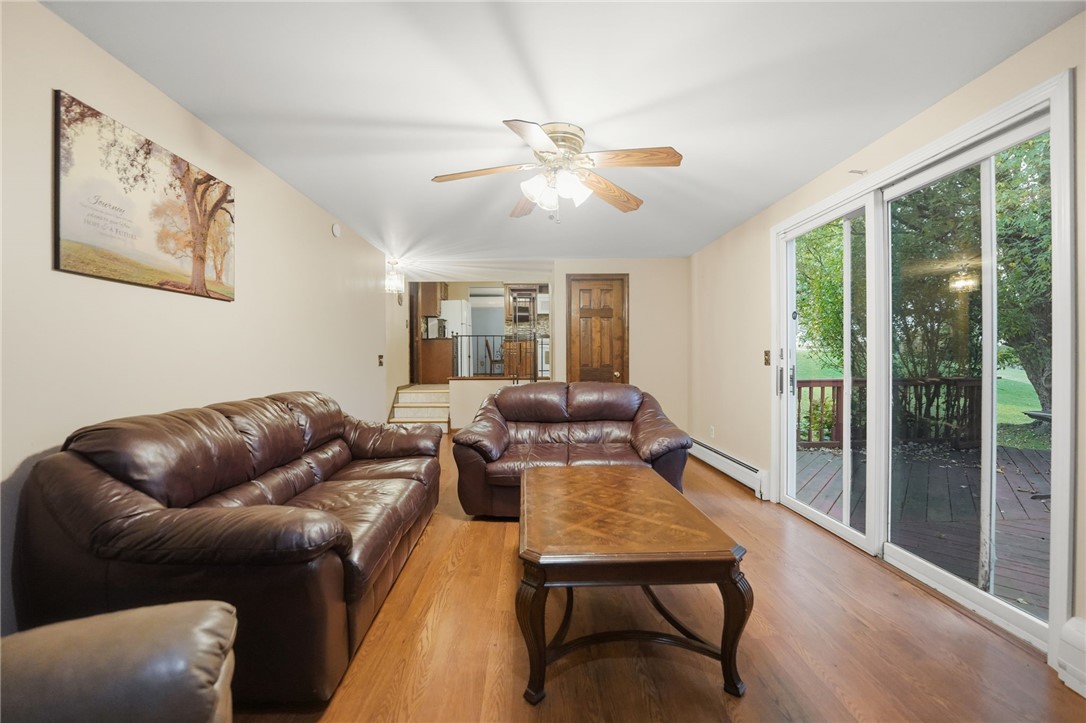 Lockport Town, New York 14094, United States, 3 Bedrooms Bedrooms, ,3 BathroomsBathrooms,Residential,Active,229281