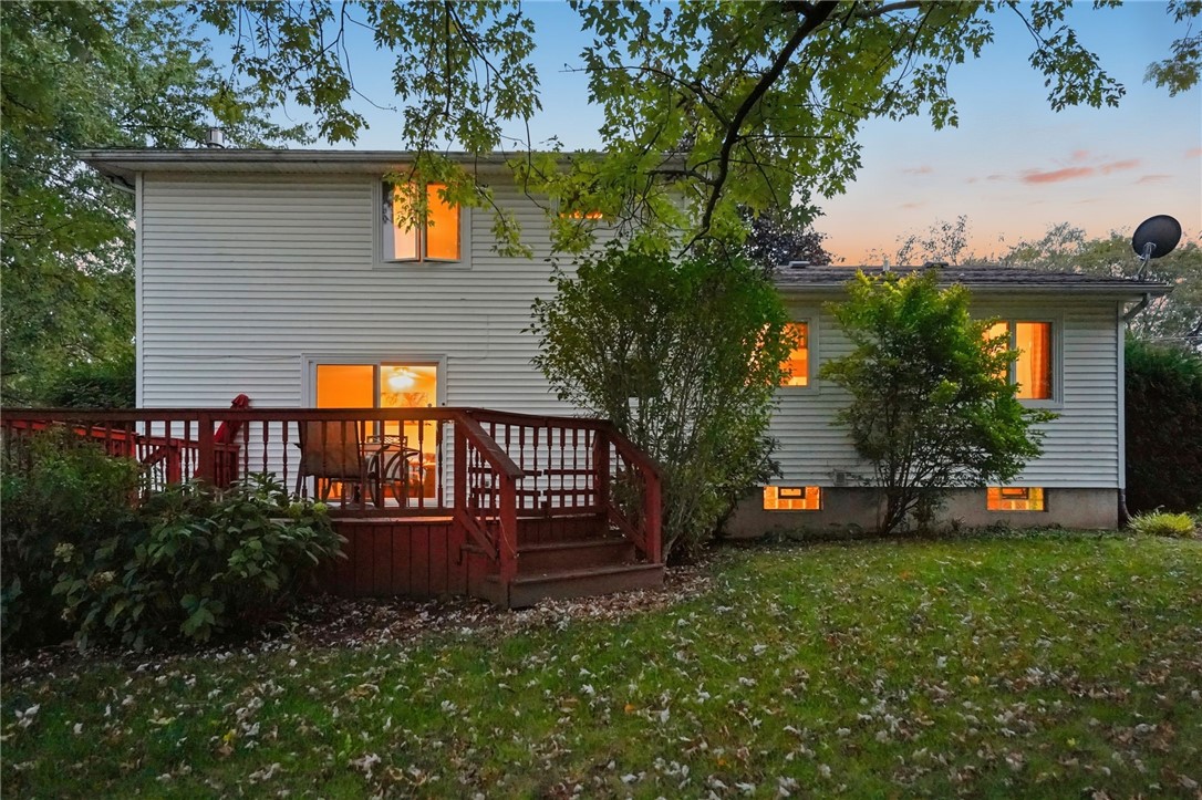 Lockport Town, New York 14094, United States, 3 Bedrooms Bedrooms, ,3 BathroomsBathrooms,Residential,Active,229281