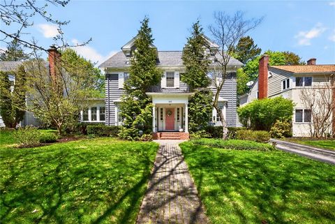 Homes For Sale - 156 San Gabriel Drive<br/> Monroe County, Rochester, NY 14610