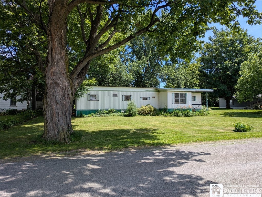Photo of 6 Burton Avenue, Ripley, NY 14775 (MLS # R1693774)