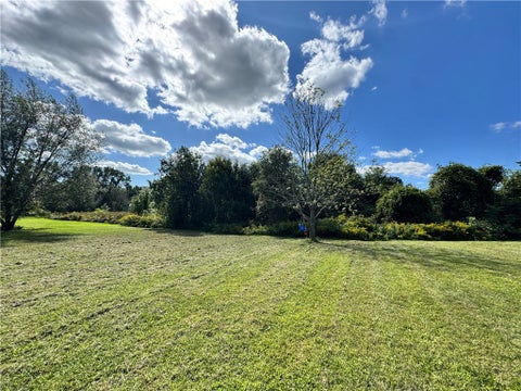Tiny photo for 2164 Edwards Road, Waterloo, NY 13165 (MLS # R1714251)