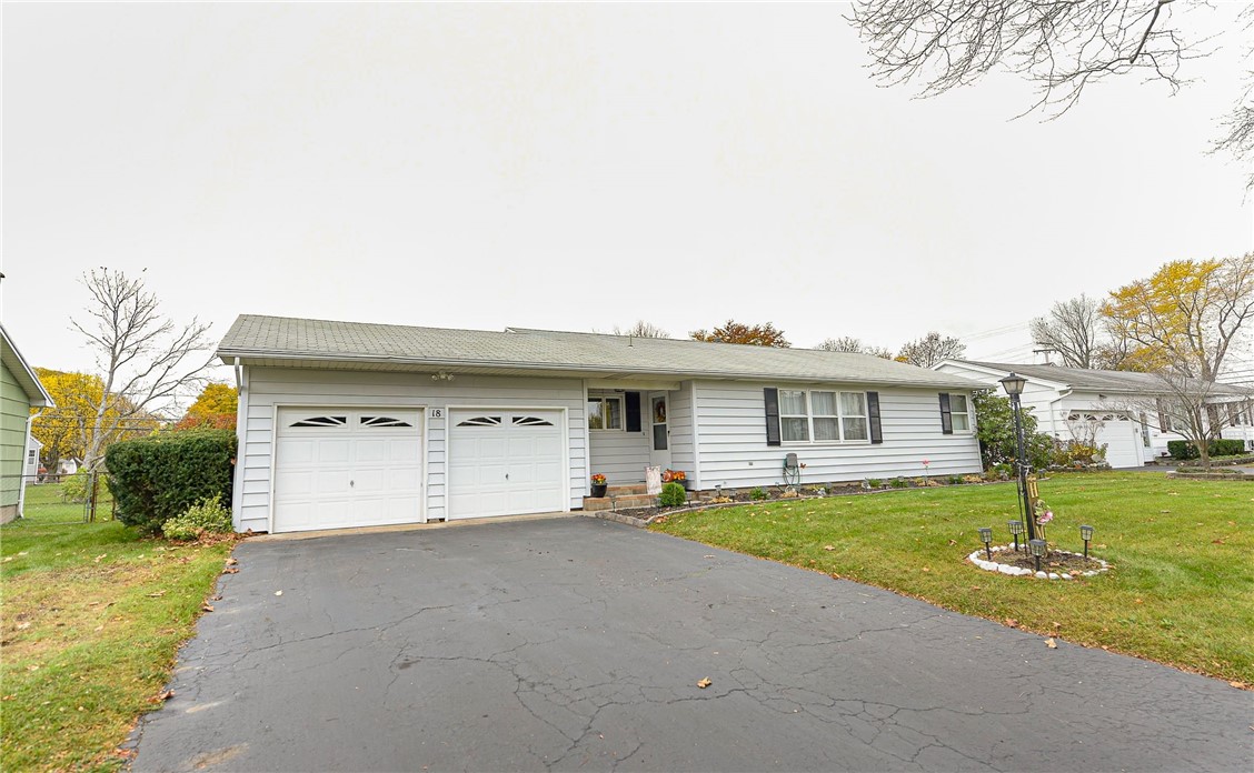 18 John Jay Drive, Irondequoit, New York image 2