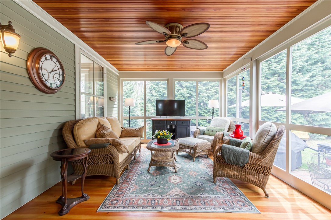 45 Monroe Avenue, Pittsford, New York image 28