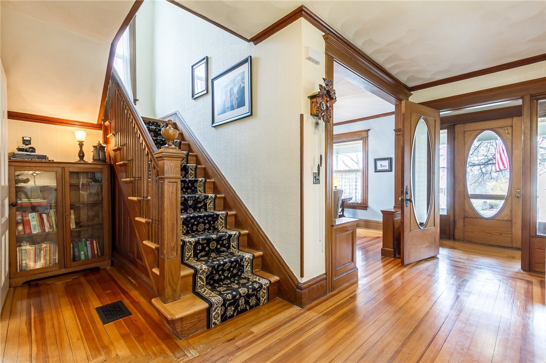 45 Monroe Avenue, Pittsford, New York image 32