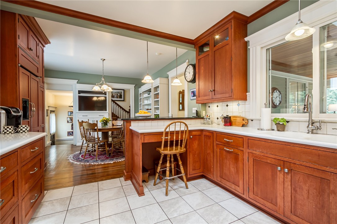 45 Monroe Avenue, Pittsford, New York image 25