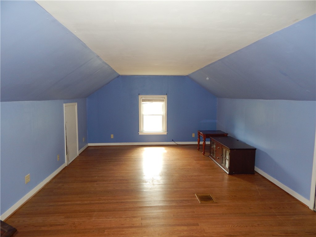 908 W 2nd Street, Elmira, New York image 13