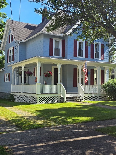 Photo for 17 Lake Street