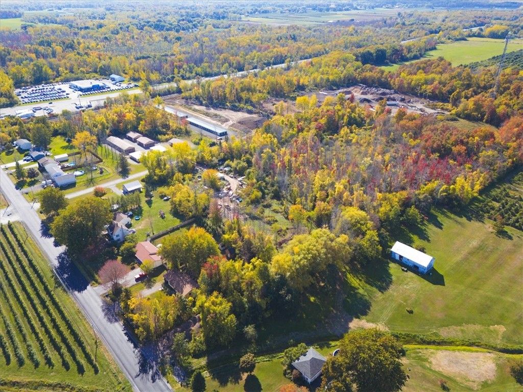 Photo of 6523 Tuckahoe Rd VL 1, Williamson, NY 14589 (MLS # R1667687)