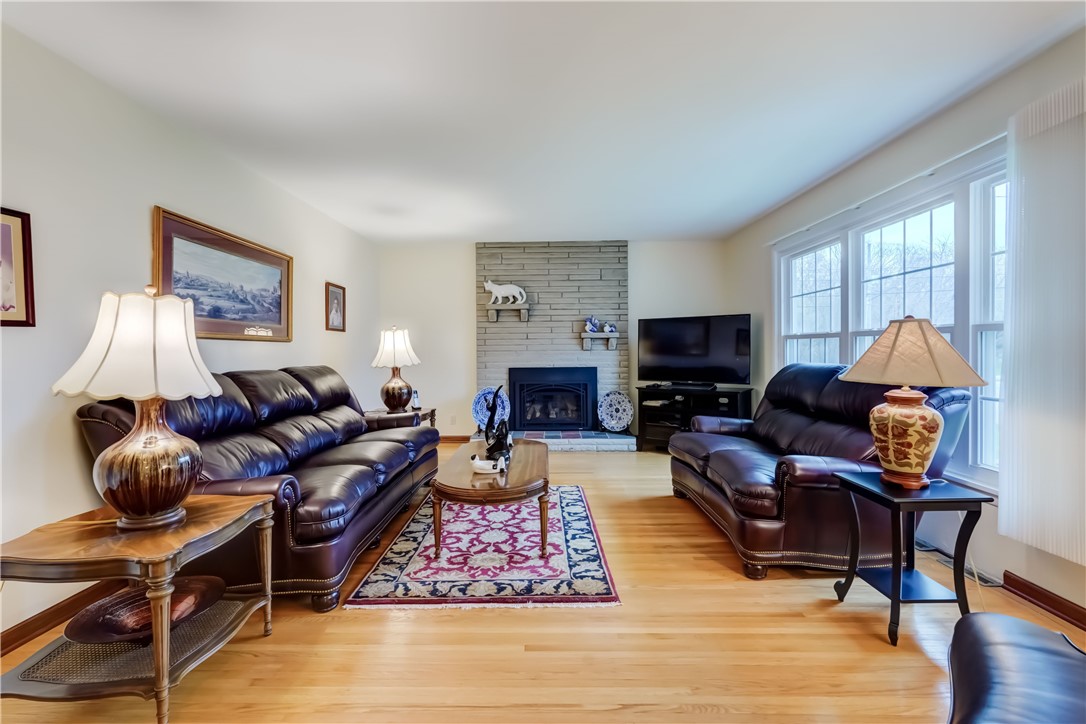 189 Allwood Drive, Irondequoit, New York image 18