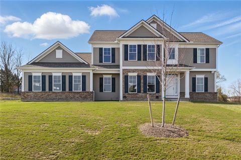 Homes For Sale - 19 Bridleridge Farms<br/> Monroe County, Pittsford, NY 14534