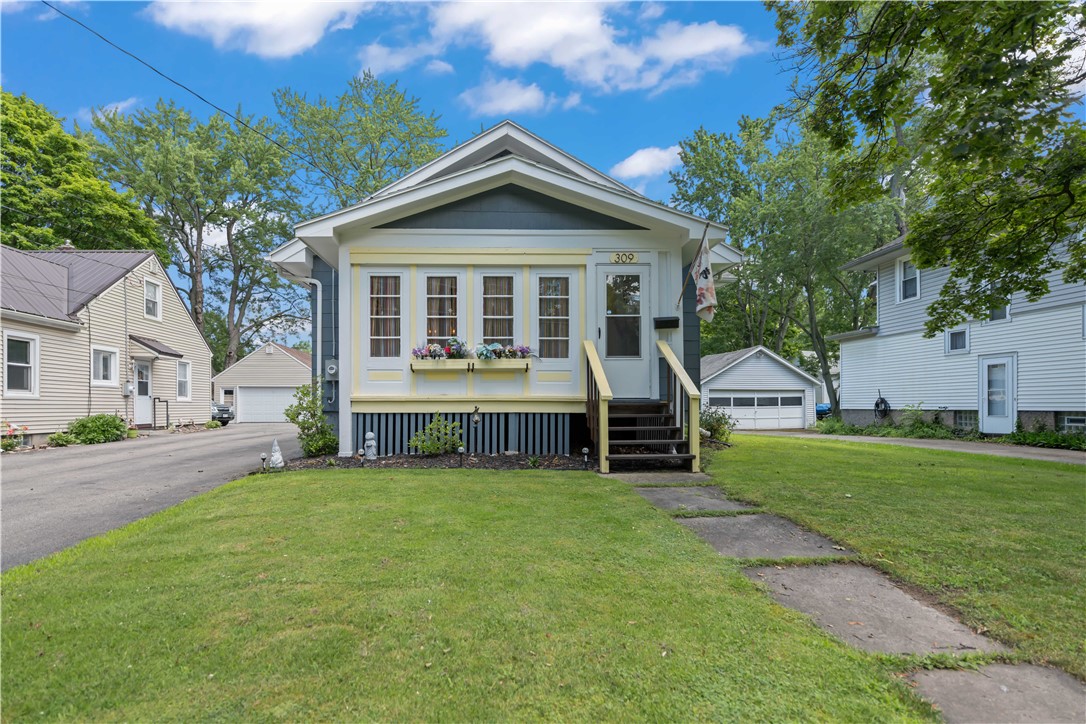 309 North Avenue