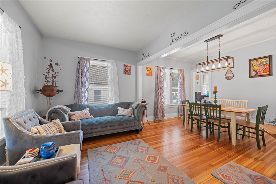 309 North Avenue
