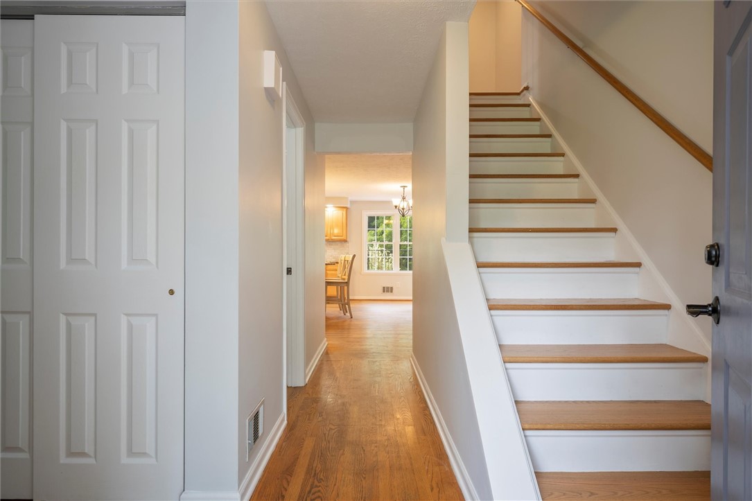 Search Properties 2 82 pine grove avenue