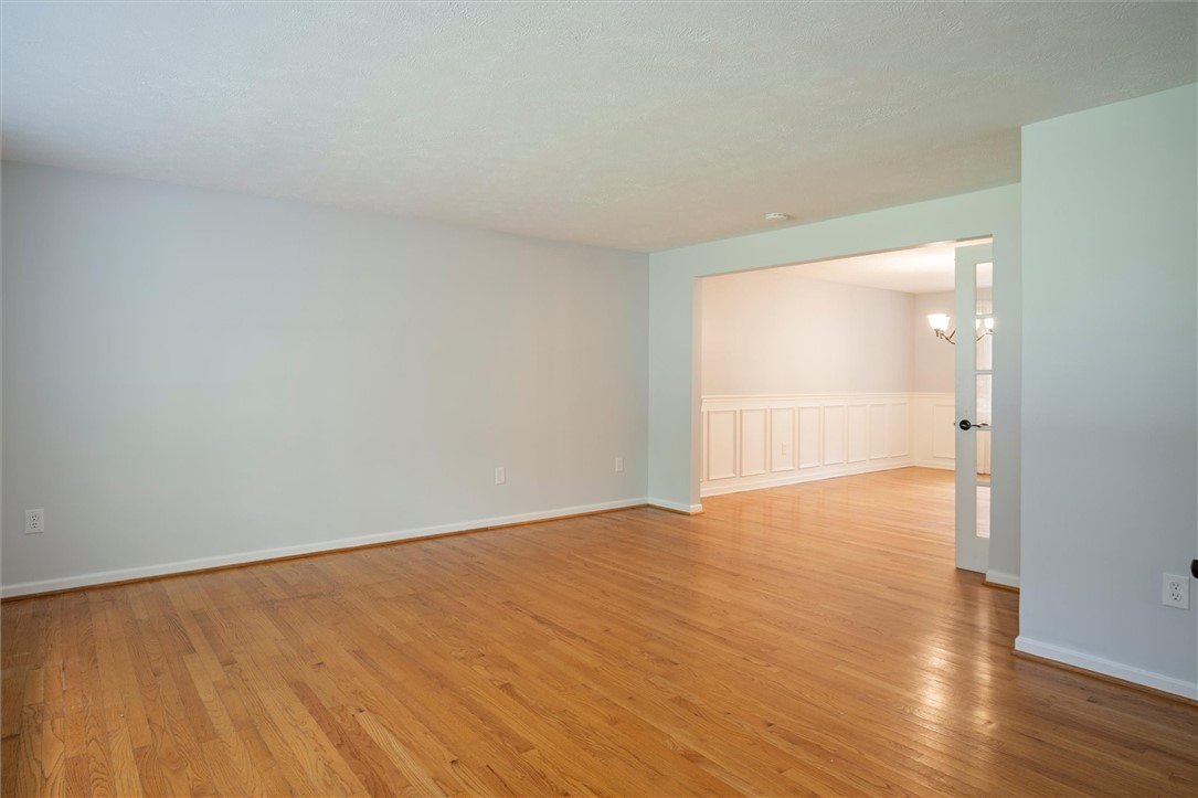 Search Properties 4 82 pine grove avenue