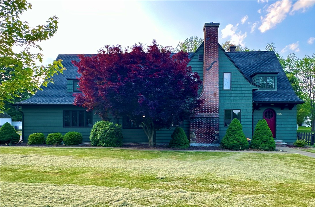 966 W Church Street, Elmira, New York image 1