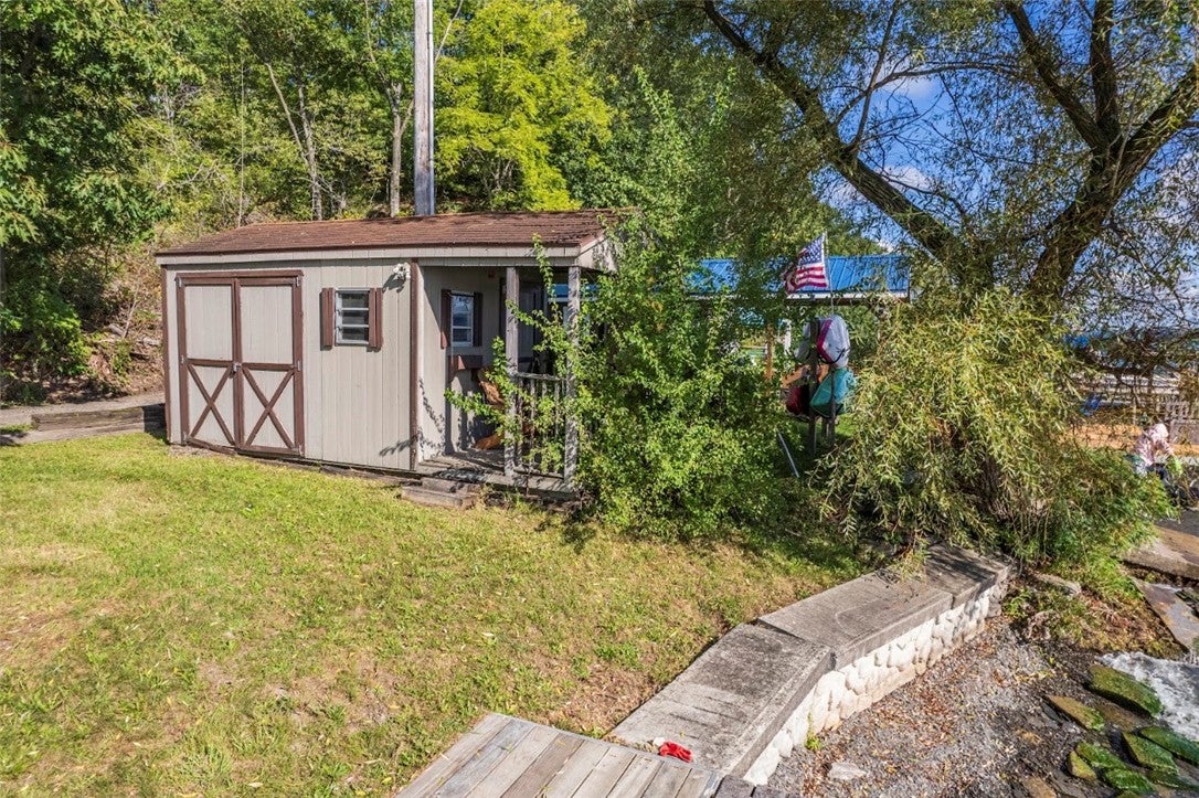 120 Starkey Point Road