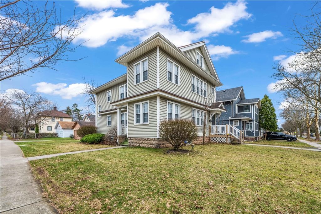 Photo of 790 Thurston Road, Rochester, NY 14619 (MLS # R1667404)