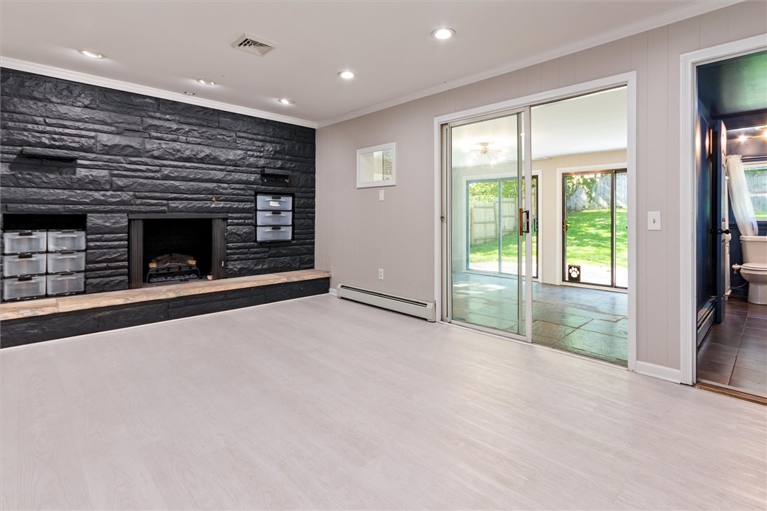 257 Fairport Road, Pittsford, New York image 37