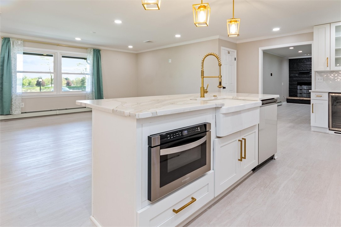 257 Fairport Road, Pittsford, New York image 13