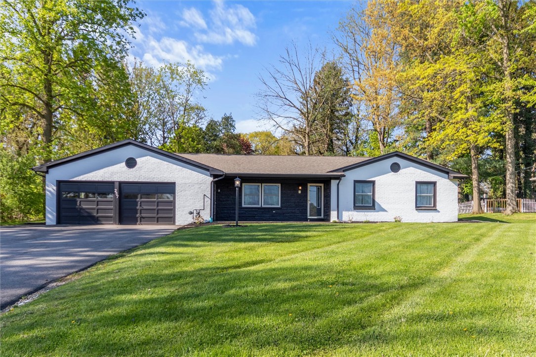 257 Fairport Road, Pittsford, New York image 1