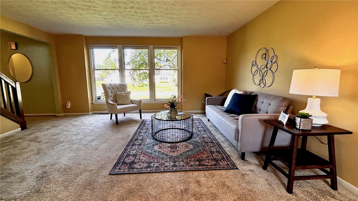 53 Canterbury Trail, Penfield, New York image 8