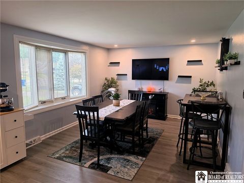 Tiny photo for 4374 Robin Lane, Hamburg, NY 14075 (MLS # R1700283)