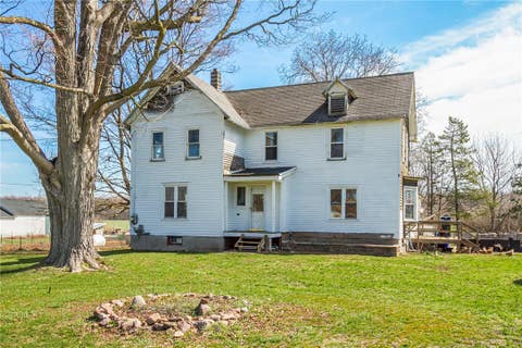 Homes For Sale - 3859 Gaines Basin Road<br/> Orleans County, Albion, NY 14411