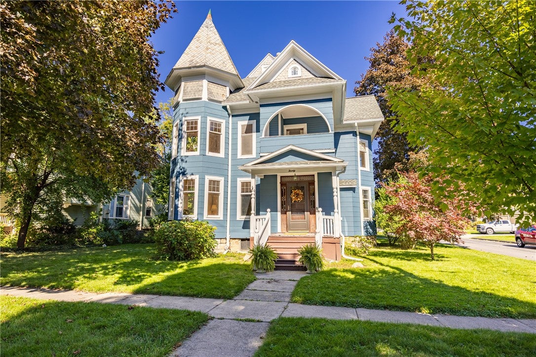 20 Howell Street