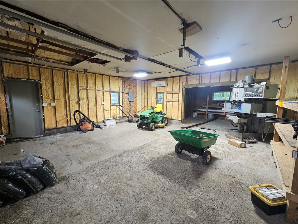 6470 Salmon Creek Road, Williamson, New York image 30