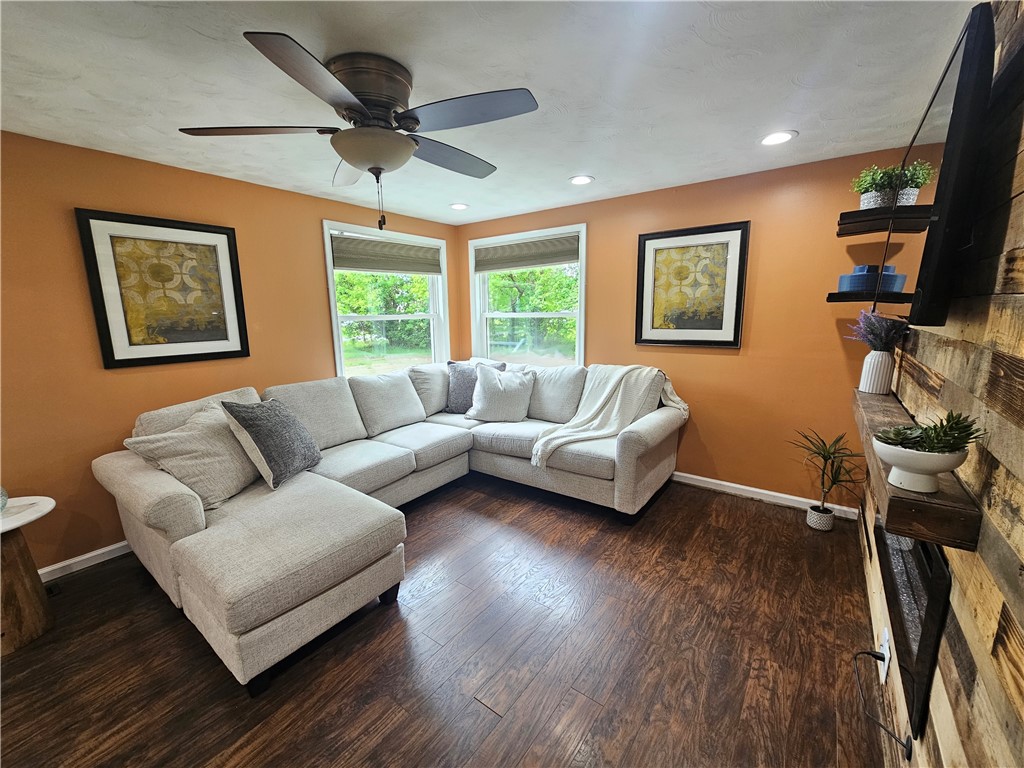 6470 Salmon Creek Road, Williamson, New York image 17