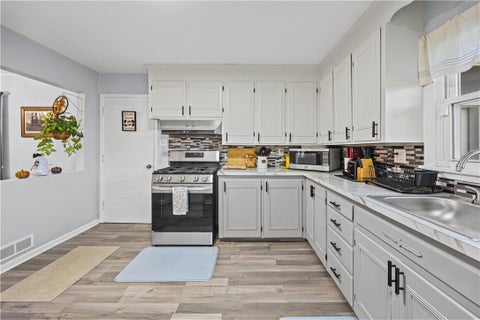 Tiny photo for 32 Cedargrove Drive, Irondequoit, NY 14617 (MLS # R1722404)