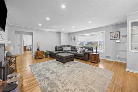 Tiny photo for 32 Cedargrove Drive, Irondequoit, NY 14617 (MLS # R1722404)