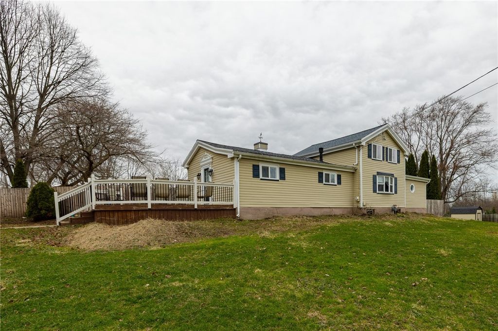 Photo of 697 N Greece Road, Greece, NY 14626 (MLS # R1667093)