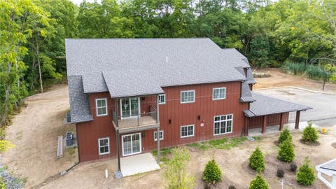 Photo for 640 Jefferson Avenue B-2