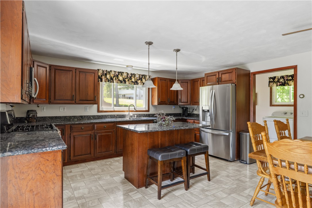 233 Juneberry Road, Vestal, New York image 6